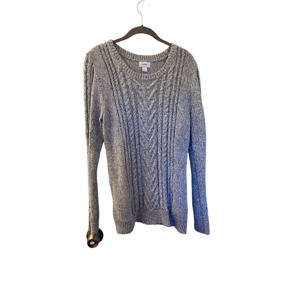 Old Navy women’s gray speckled/spotted colored cableknit sweater size large ￼